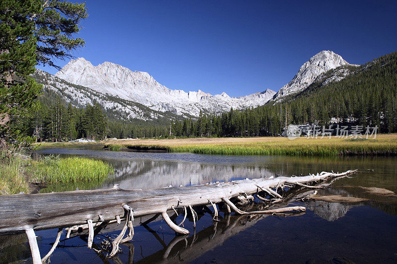 进化盆地，John Muir Trail，加利福尼亚